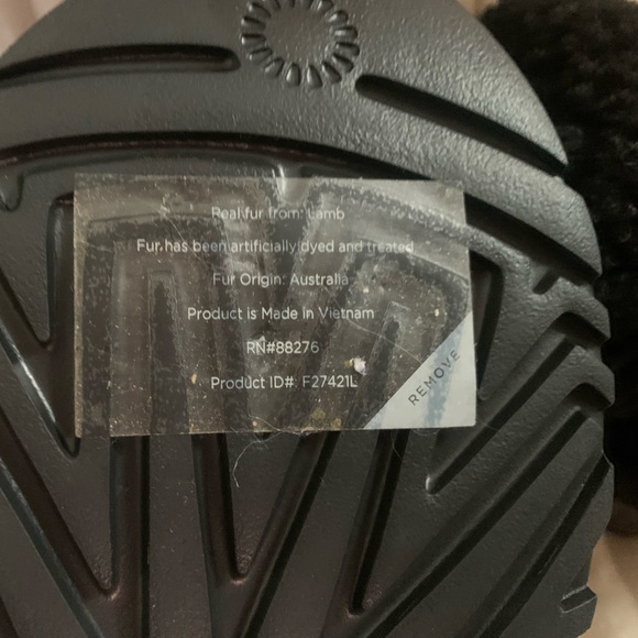 Black lamb UGG sandals.  Sz 8 - Picture 3 of 6